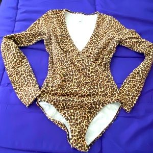 American Apparel Long Sleeve Leopard Print Bodysuit-M